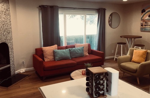 Belmont Apartment | Ground Floor 2-BR apartment unit near SF Airport