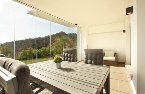 Ojen Apartment | Ground floor apartment with amazing views