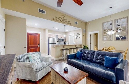 Baytowne Wharf Condo | Ground-floor condo with patio, central AC, shared pool, & tennis
