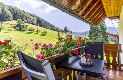 Nordrach Apartment | Ground floor holiday flat, 85sqm, 2 bedrooms, max. 4 persons with view of the farm garden