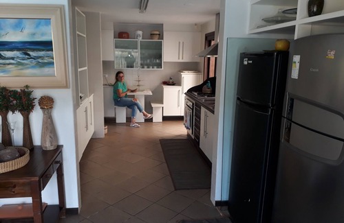 Guaratuba House | Ground Floor House Swimming Pool SPA Prainha Caioba Guaratuba Praia Mansa