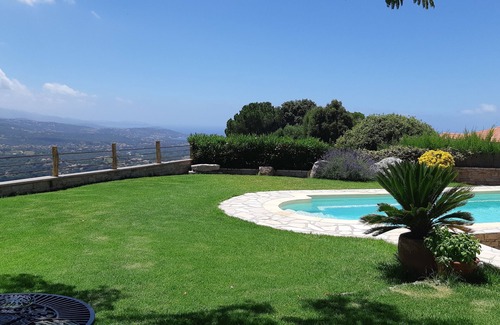 Bastelicaccia Apartment | GROUND FLOOR i with garden, great view on the sea
