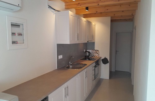 Friligkianika House | GROUND FLOOR MAIRA'S ARCH HOUSE