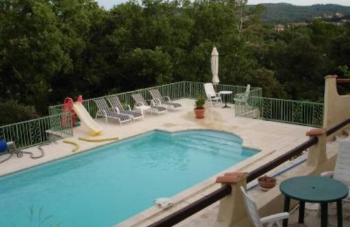 Carces House | Ground floor of a villa in front of the swimming pool