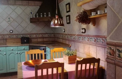 Toses House | Ground floor of an isolated rustic house with garden