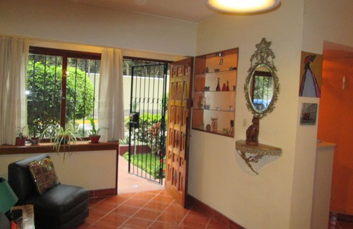 Santiago de Surco Apartment | Ground floor apartment for rent in Surco-Lima