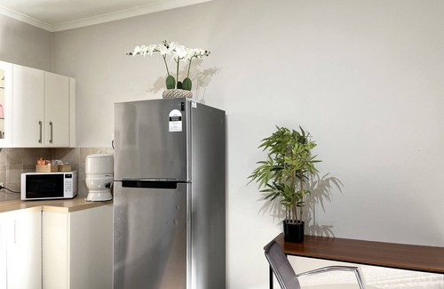Cherrybrook Apartment | Ground floor Unit underneath a family Home
