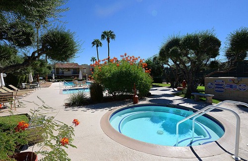 Sunrise Vista Chino Condo | Ground Level Ranch Club Condo,Â Pool & Spa, Minutes to Downtown, Steps From Groc