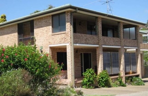 Dalmeny Apartment | Ground level studio in Dalmeny Shores