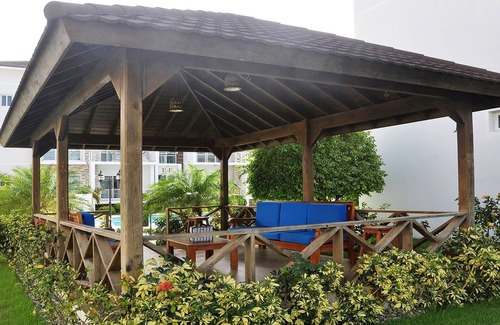 La Esplanada Apartment | Groundfloor central condo in Sosua with pool, fully furnished/equipped