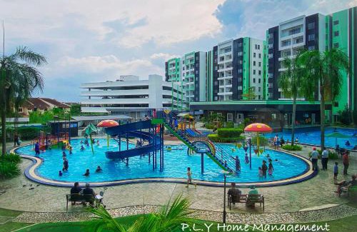Kampung Kuala Pari Apartment | Groundfloor Poolside Manhattan Ipoh Free Netflix&Carpark