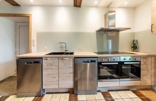 Monville House | Group Comfort & Charm
