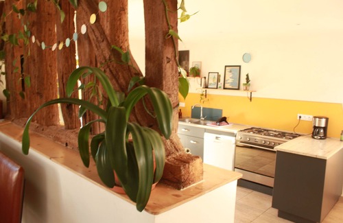 Neuville-sur-Sarthe House | Group gite for 13 people + 10 minutes from Le Mans