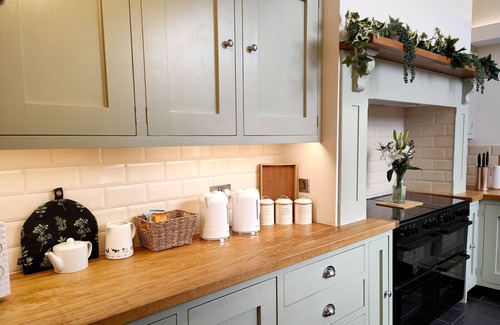 Egremont Cottage | GROVE HOUSE, pet friendly, with hot tub in Egremont, Cumbria