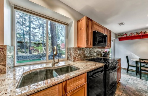 Lower Kingsbury House | GS117.Stateline Ski Cabin: 3 BR, 2 BA House in Stateline, Sleeps 6
