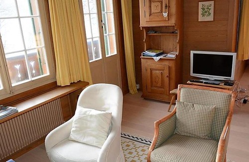 Zweisimmen Nr Gstaad Apartment | Gstaad Apartment Sleeps 7 WiFi