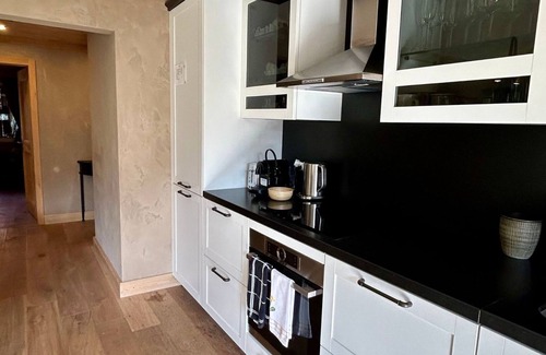 Gstaad Apartment | Gstaad Luxurious Flat With Terrace & Stunning Views