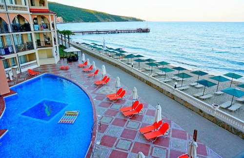 Elenite Apartment | GT Atrium Beach Apartments