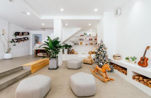 Lianhu Hotel | Guan Erjie Boutique Hotel (Huimin Street of Xi'an Bell Tower)