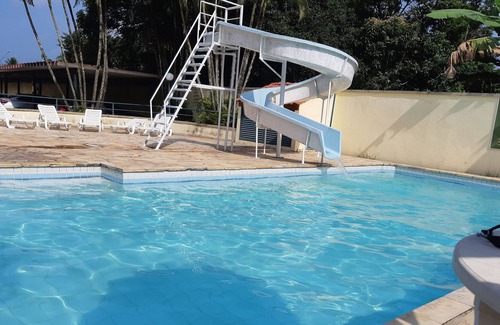 Vila Clais Condo | Guaraciaba gated community house with pool 200m from the sea