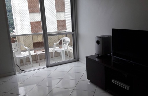 Vila Maia Apartment | Guarujá - 3 bed. in Pitangueiras, Wi-Fi, 2 parking spaces, sleeps 10 people