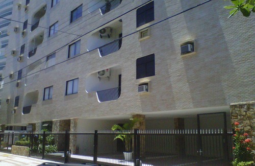 Jardim Praiano Apartment | Guarujá 4 bedrooms, 2 suites, 90m from the beach - 2 suites