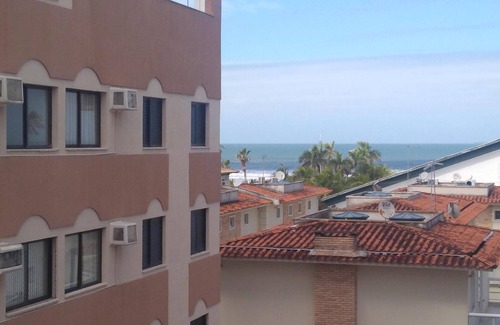 Vila Julia Apartment | Guarujá apartment, best point of Enseada beach, 150 ms from the beach