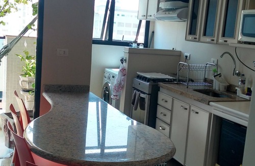 Pitangueiras Apartment | GUARUJA PITANGUEIRAS 2 DORM, 2 SPACES GARAGE, CAMAREIRA, SEA VIEW,