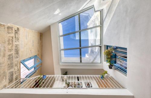Gudja Apartment | Gudja 2BR - A Home of Character in the Village Core