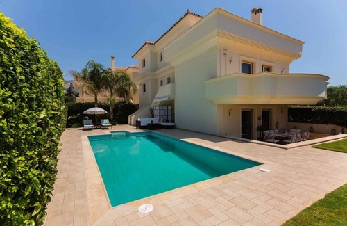 Lagonissi Condo | Guest apartment within a villa in Lagonissi