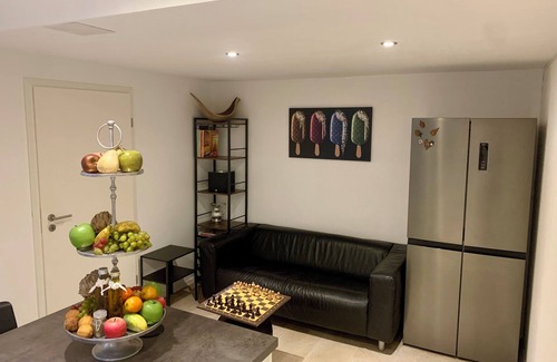 Region Hannover District Condo | Guest apartment in Burgwedel City, for business and family, 6 persons