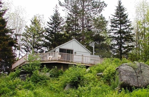 Belmont Cabin | Guest Cabin- a Mountain Get-Away for Relaxation. or Romance