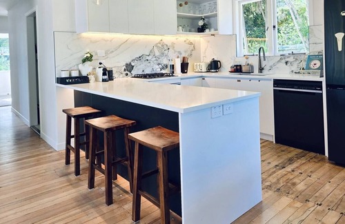 New Windsor House | Guest Favourite|House+Studio | New Reno|1200m²Land