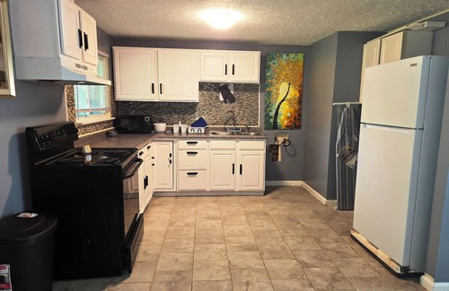 Reynoldsburg House | GUEST-HOUSE # 2- 3 Bedroom house in awesome Reynoldsburg