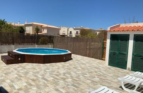 Albufeira House | Guest House Alfarrobeiras