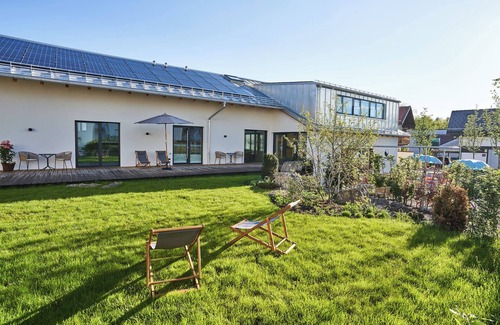 Bad Toelz House | Guest House 'Alte Seifensiederei - Astrid' with Shared Terrace, Shared Garden and Wi-Fi