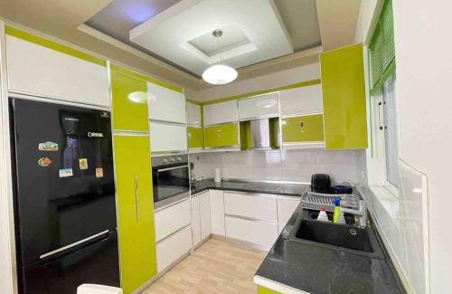 Lazarat Villa | Guest house BUFI