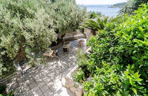 Mlini Apartment | Guest House Daniela - Double Room with Private External Bathroom and Patio - SOBA 3