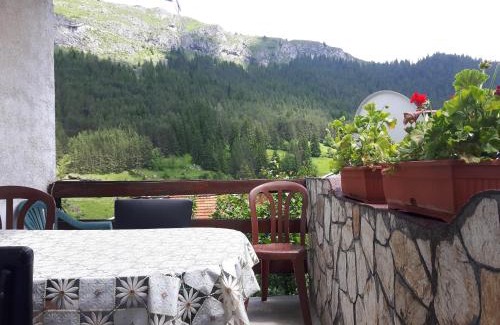 Trigrad House | Guest house Denitsa