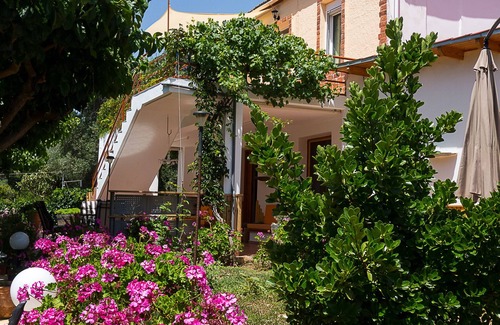 Dhris Apartment | Guest house Dramountana ground floor