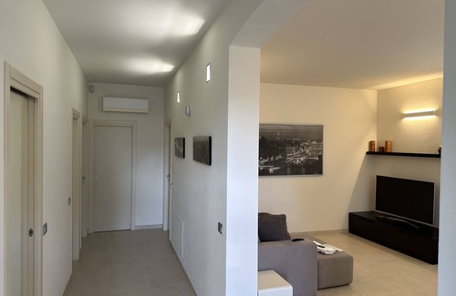 Piacenza Apartment | Guest House elegant and modern apartment max 7 people for work or vacation