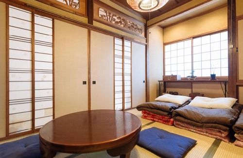 Toyama House | Guest House Enishi