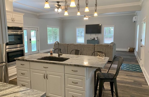 Inman House | Guest House in Griffin