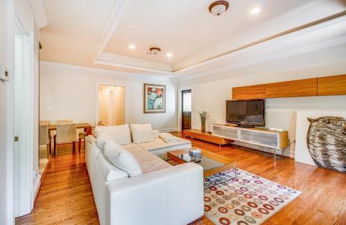 Great Falls House | Guest House in Private Villa about 23 Mi to Washington