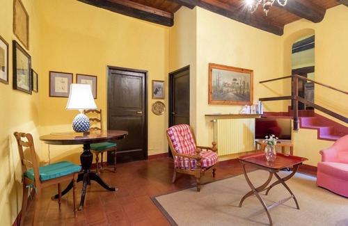 Saint-remy-de-provence Other | Guest House in Monferrato with Wine Tasting