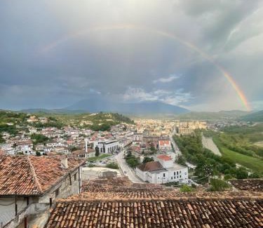 Berat House | Guest House LION