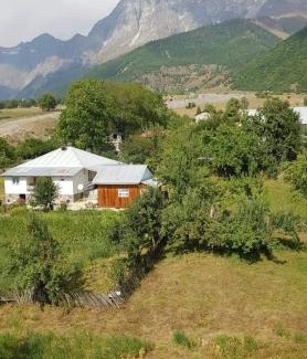 Bagvdanari House | Guest house Mzia