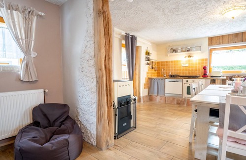 Zirovnica House | Guest House Pr' Čut - peaceful location, perfect for families