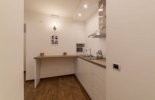 Sallustiano House | Guest House Sallustiano Yellow Room x2