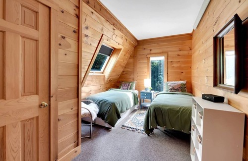 Becket House | Guest House Sanctuary by Evergreen Home